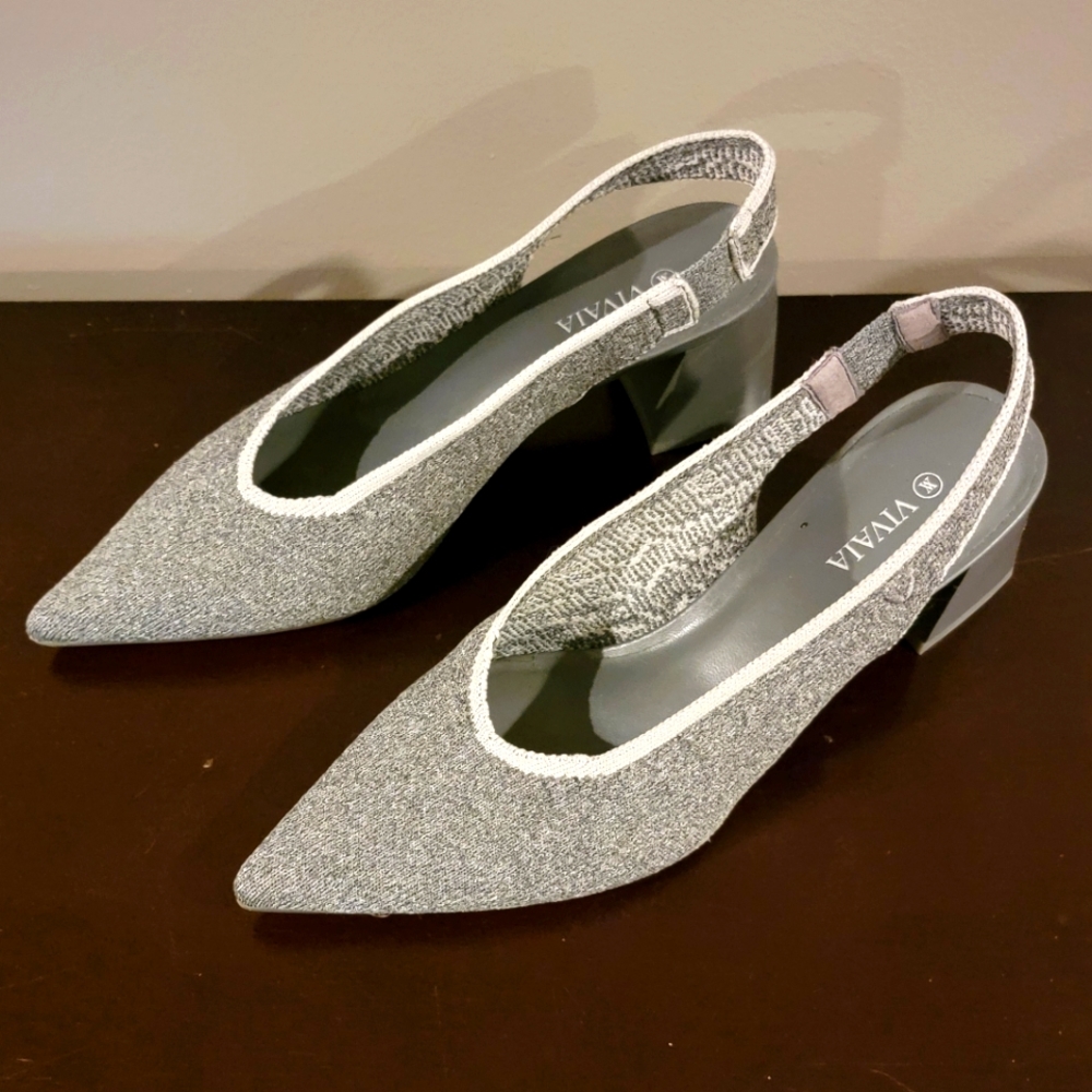 Vivaia Della Pointed-Toe Slingback Heels Sz EU37